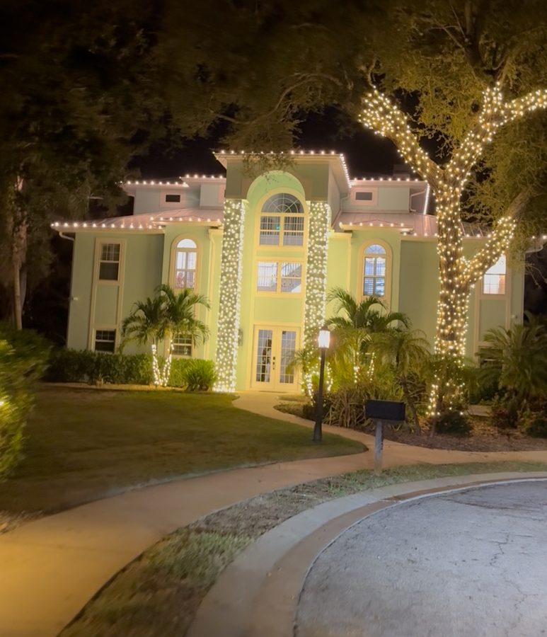 Grand entryway fully illuminated for the holidays